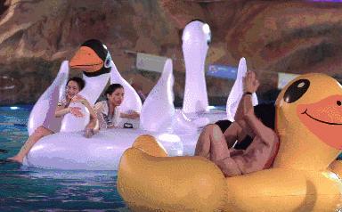 珠海长隆水上乐园刺激儿童也能玩,珠海长隆水上乐园空中旋转