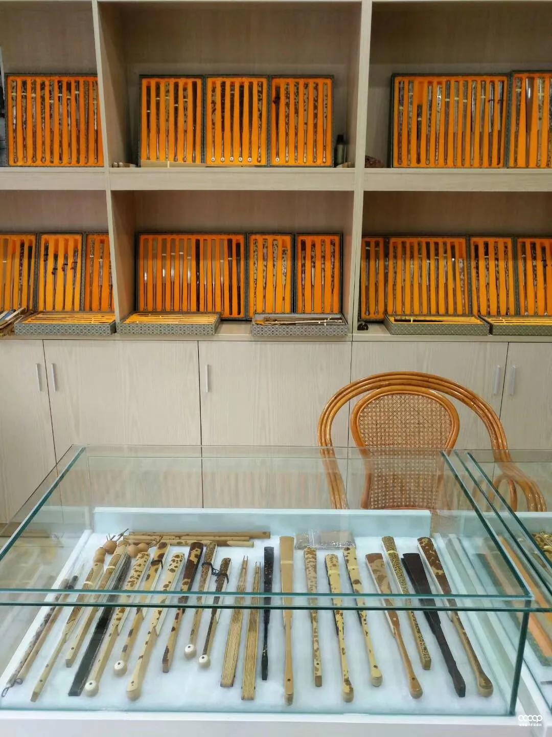 折扇几百到几万,几百到几千的折扇