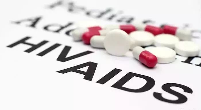 18岁少年艾滋病死亡,14岁男孩被感染艾滋病自述