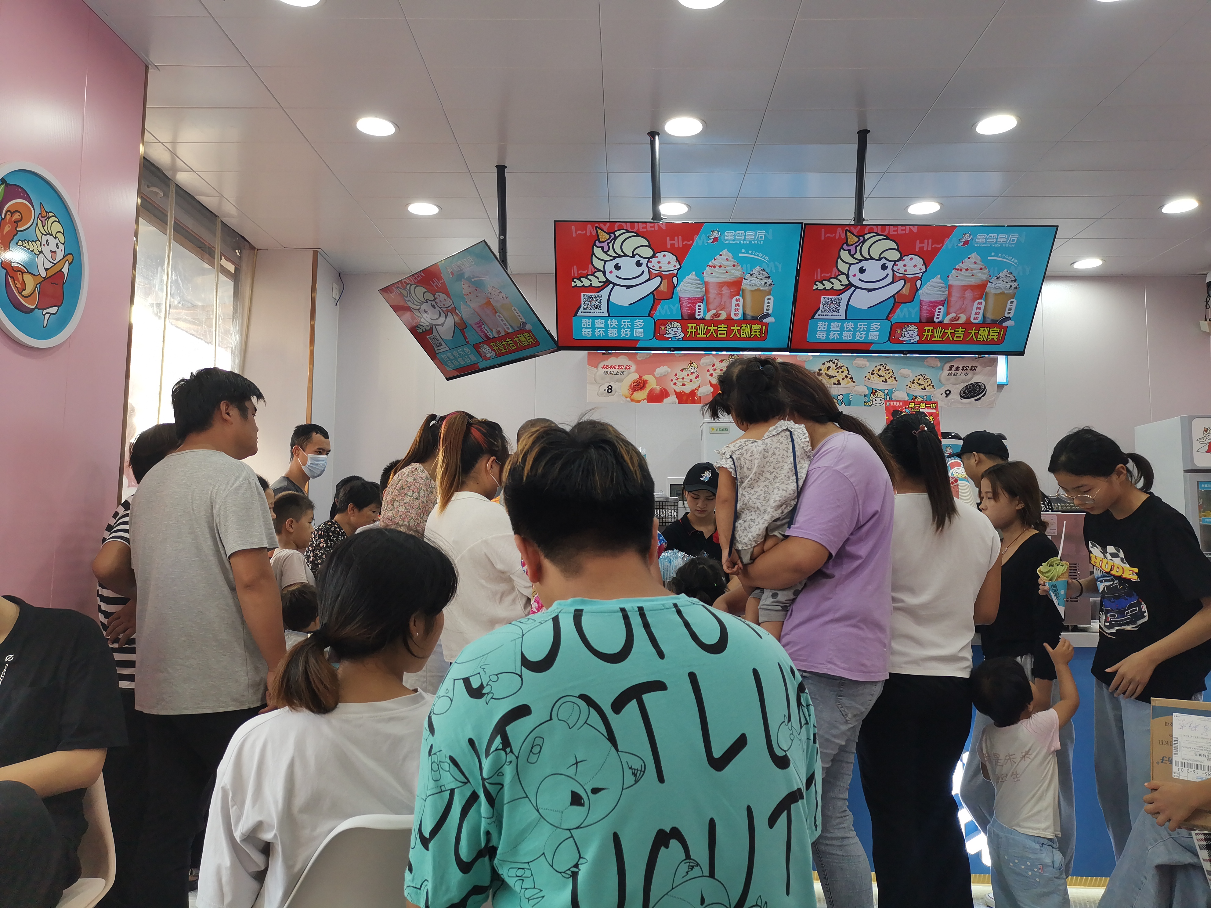 奶茶店加盟什么店最火,奶茶店加盟什么品牌好