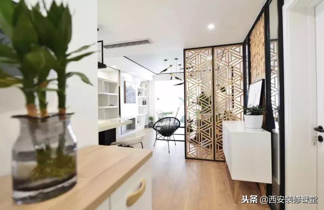 进门餐厅屏风隔断效果图轻奢,进门正对卫生间屏风隔断效果图