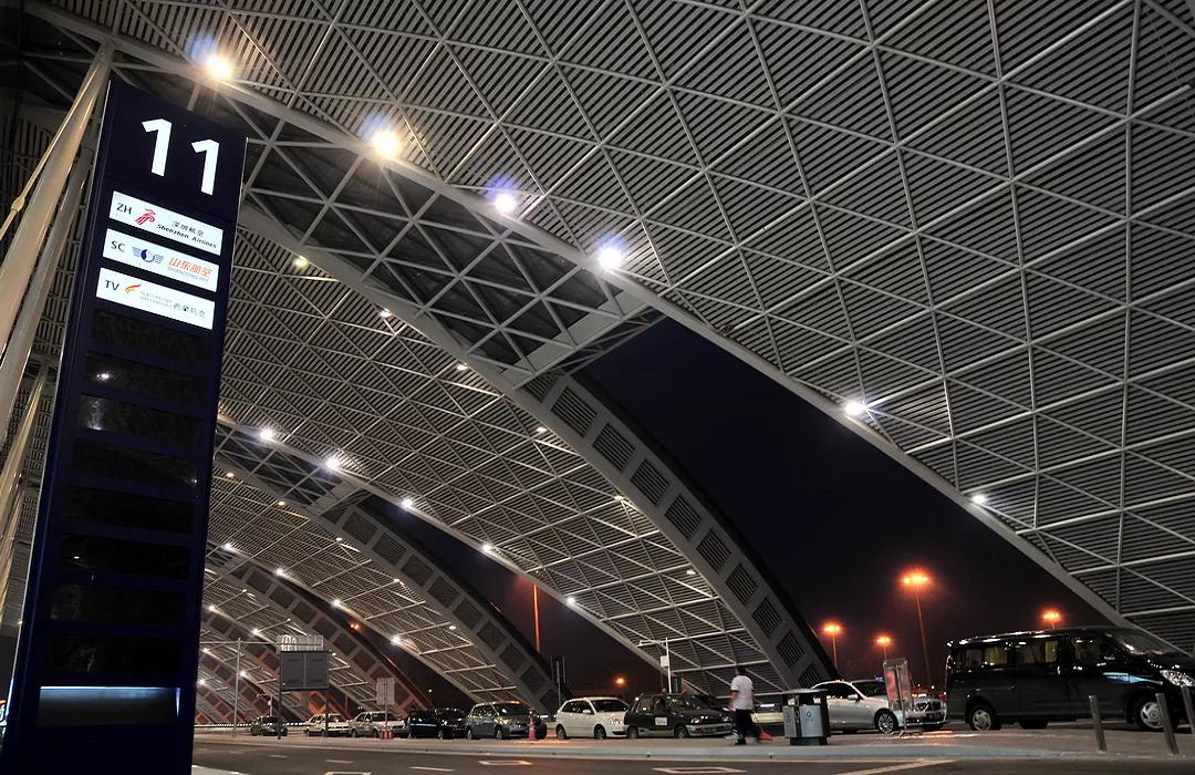 国内最长直飞航线之一,长春直飞成都多少公里