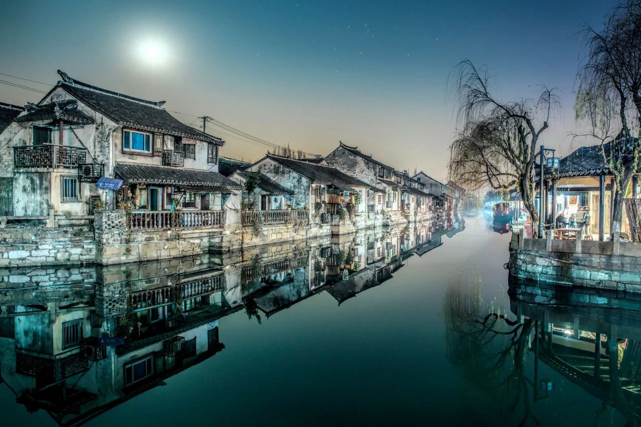 中秋十大绝美诗句摘选,最值得学的一首中秋诗词