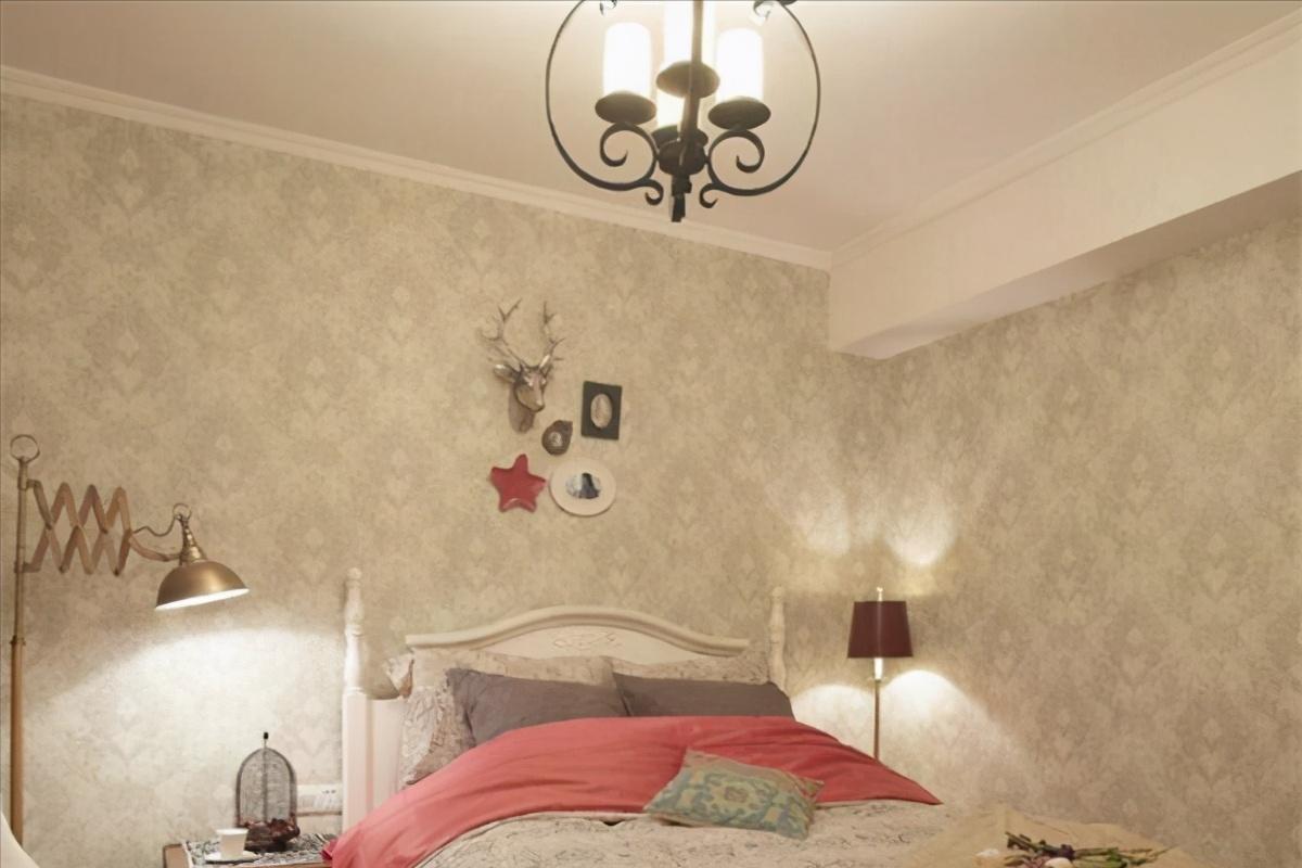 卧室壁纸颜色哪个好看,卧室贴什么颜色的壁纸好