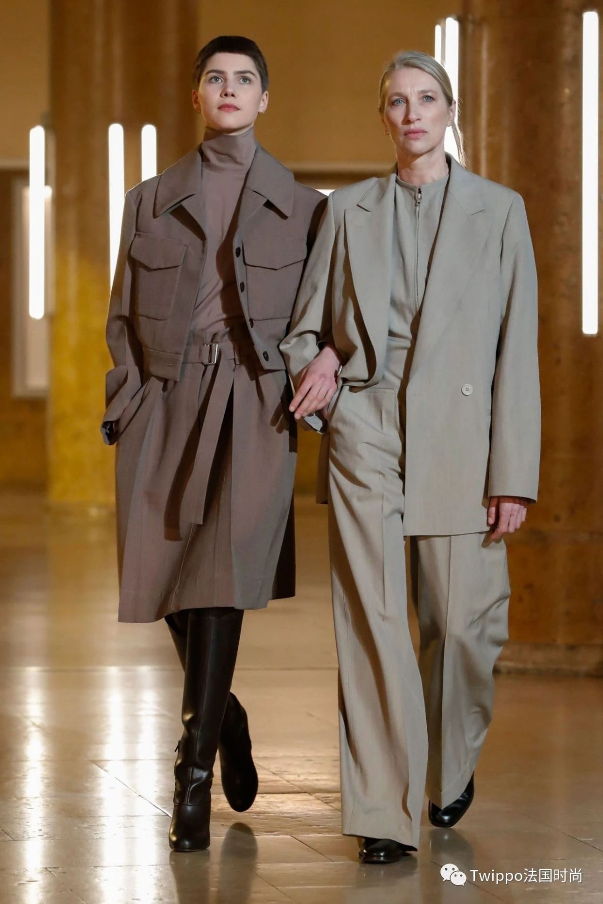 2020秋冬巴黎时装周givenchy秀场 (jacquemus 2020巴黎时装周秀场)