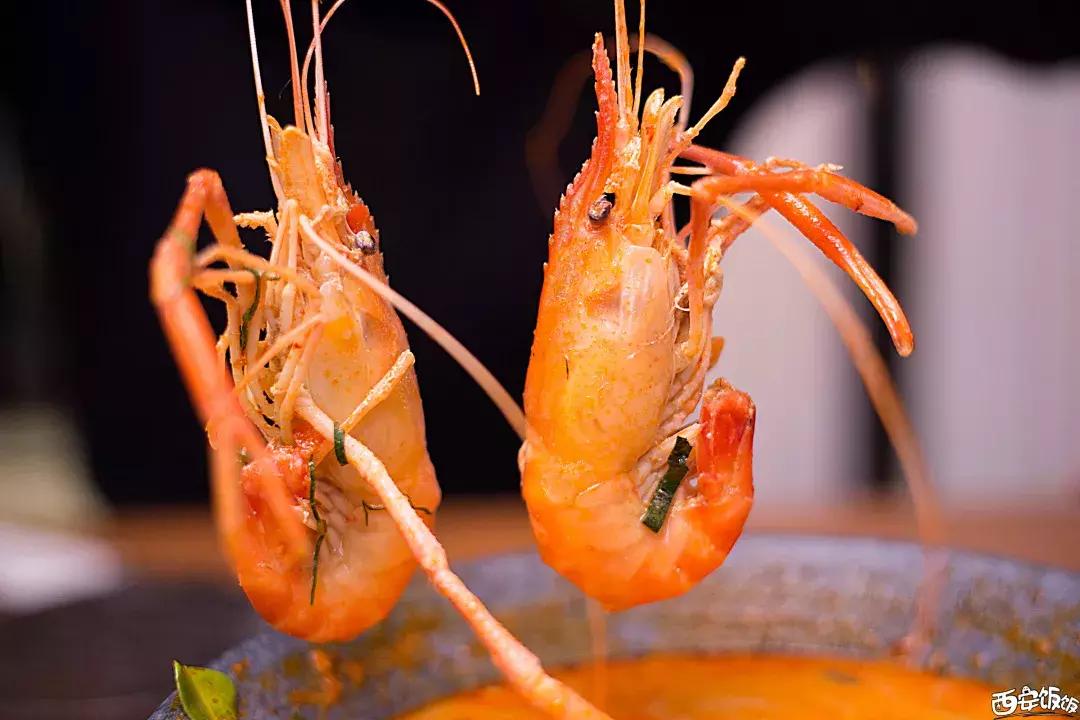 泰国美食街边小吃生吃,超好吃泰国小吃街头甜品