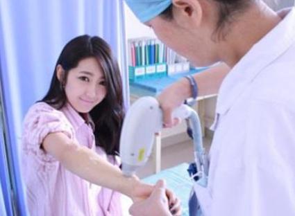 护理鸡皮肤的正确方法,身上的鸡皮肤怎样才能彻底消除