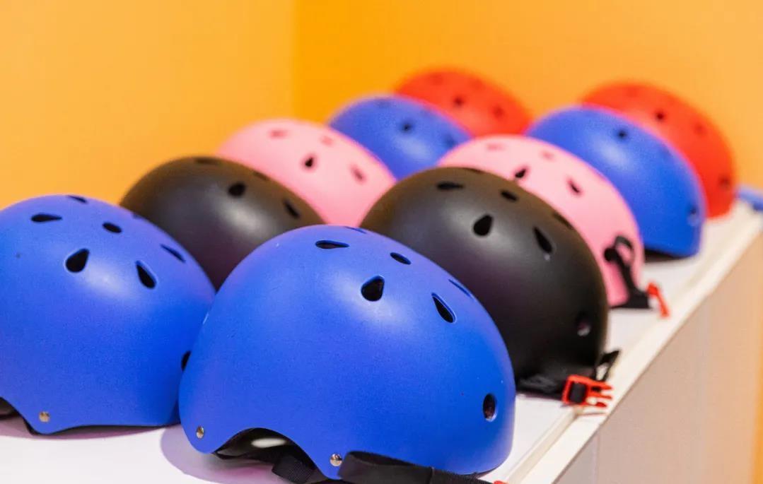 人气乐园游乐场亲子游玩,冬天游乐场室内游玩推荐