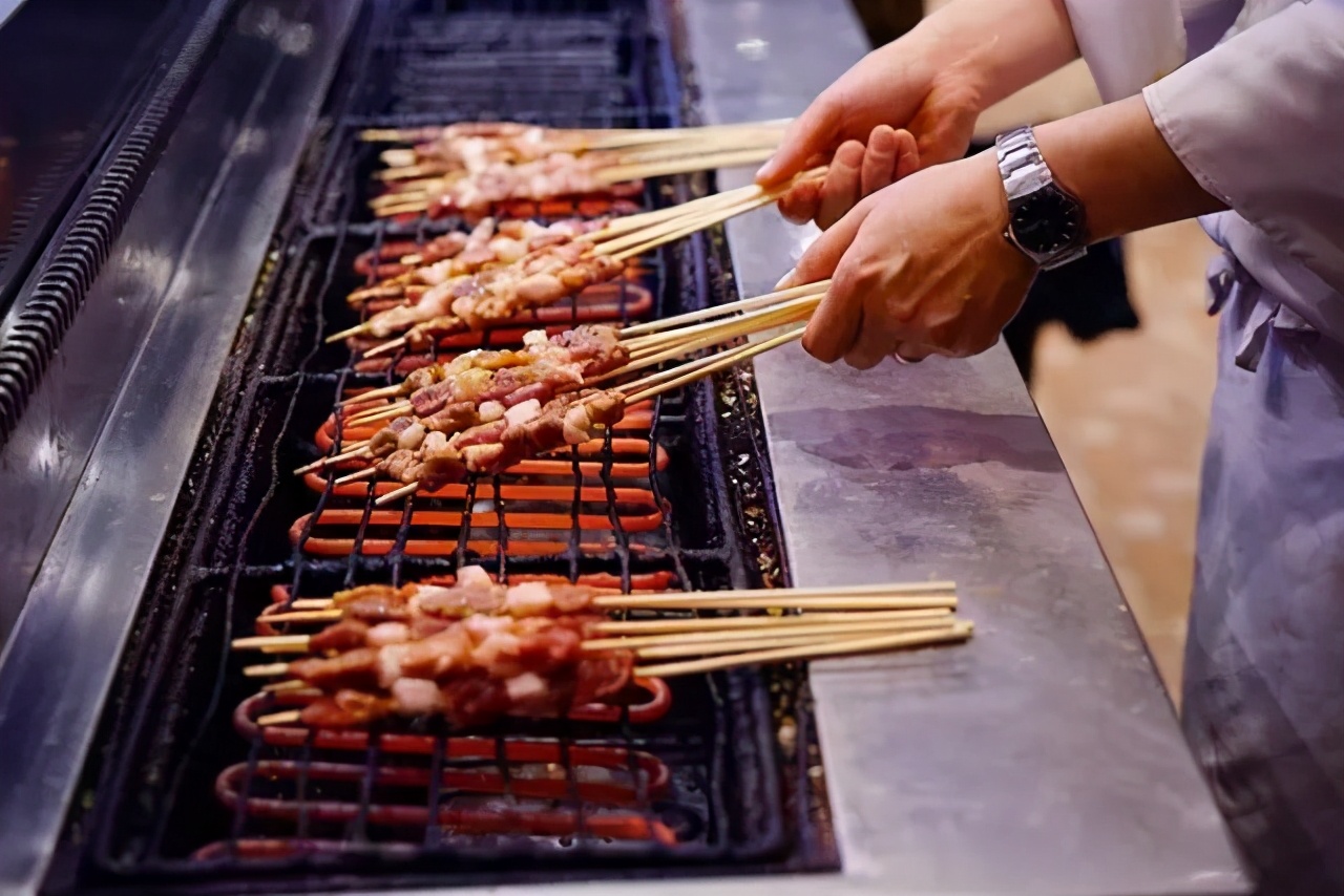 佛山华美达酒店附近美食,广州华美达酒店自助餐厅