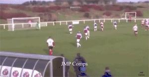 曼联重金求购17岁新星,曼联小巨人16岁