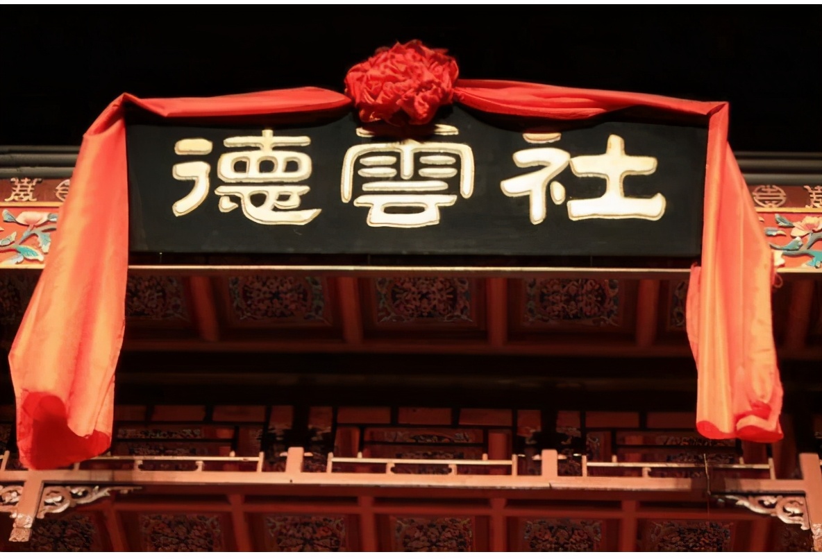 德云饭圈曹云金,德云斗笑社郭德纲针对张鹤伦