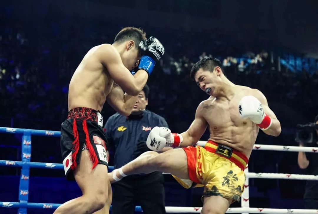 武林风薛深圳打法视频,2020武林风付高峰vs巴昌