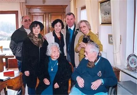 被欧洲人尊为圣母的中国女人,中国女人在欧洲被尊为圣母