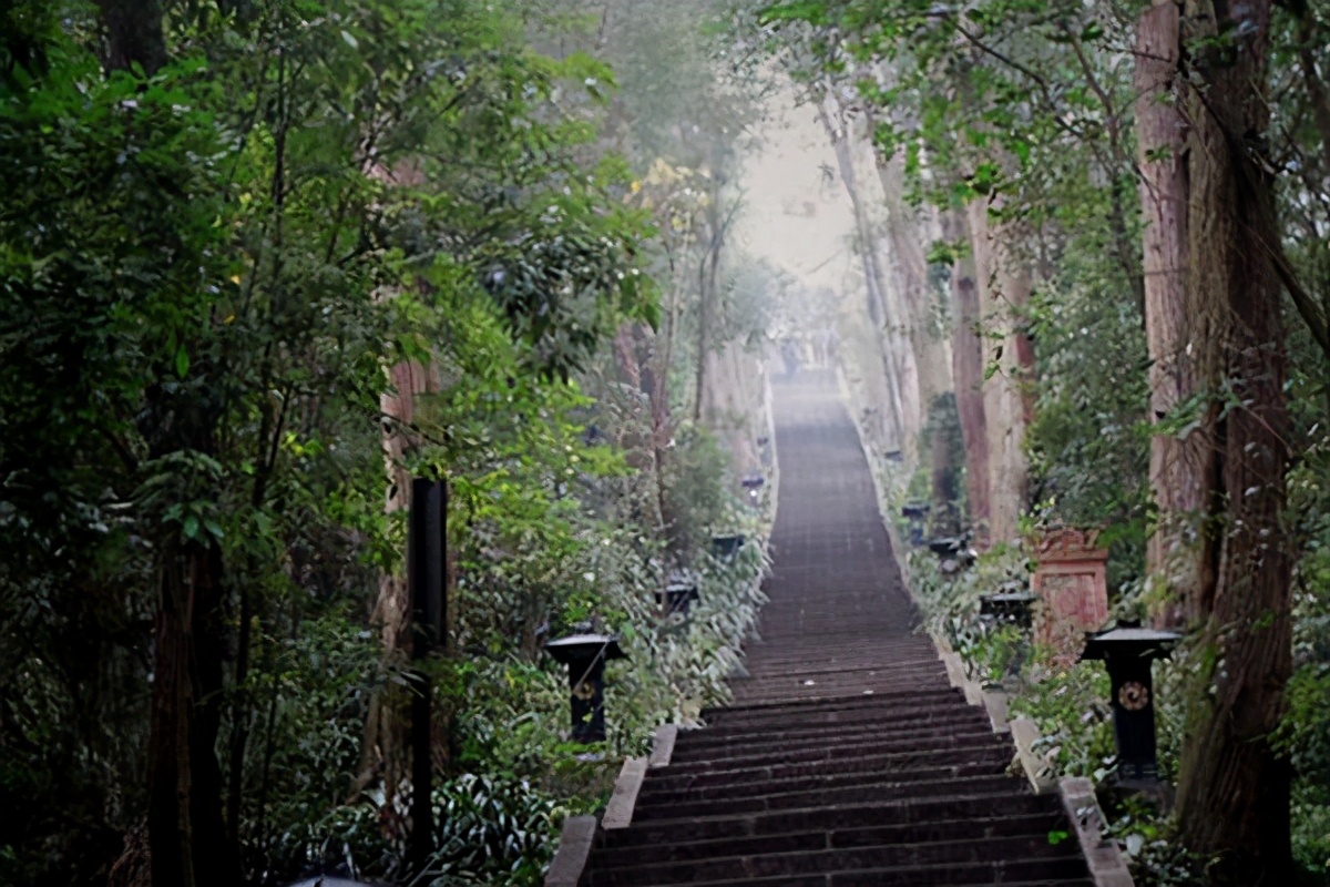 大邑烤全羊团建,成都都江堰拓展团建基地推荐