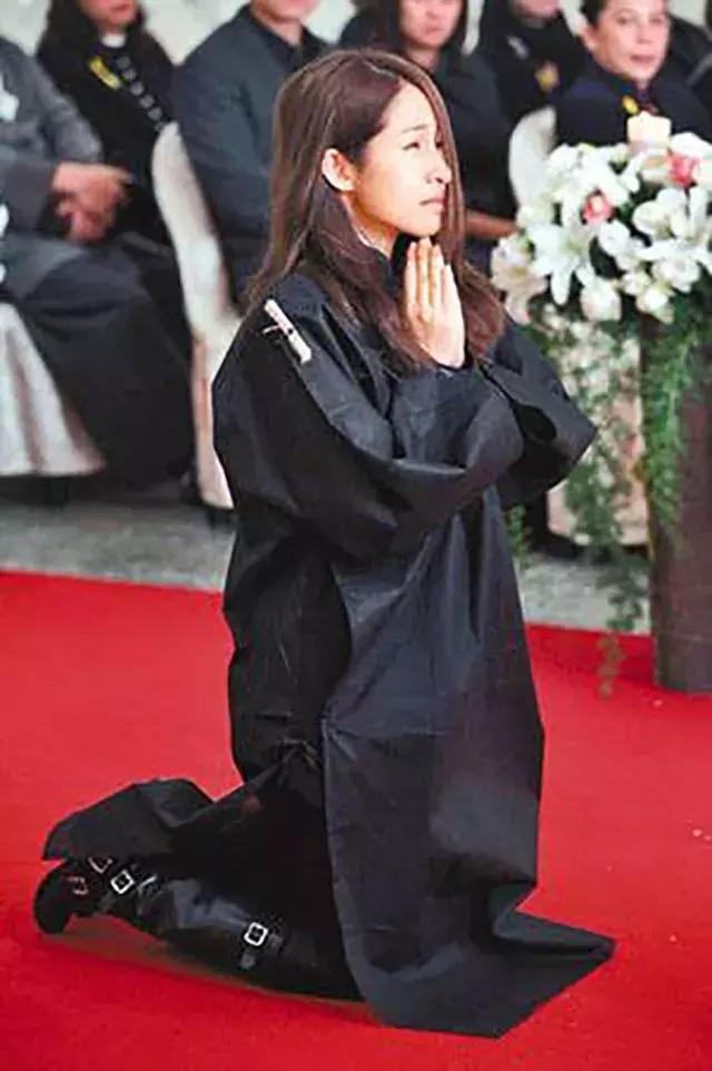 萧亚轩巅峰时期退圈,萧亚轩衰老