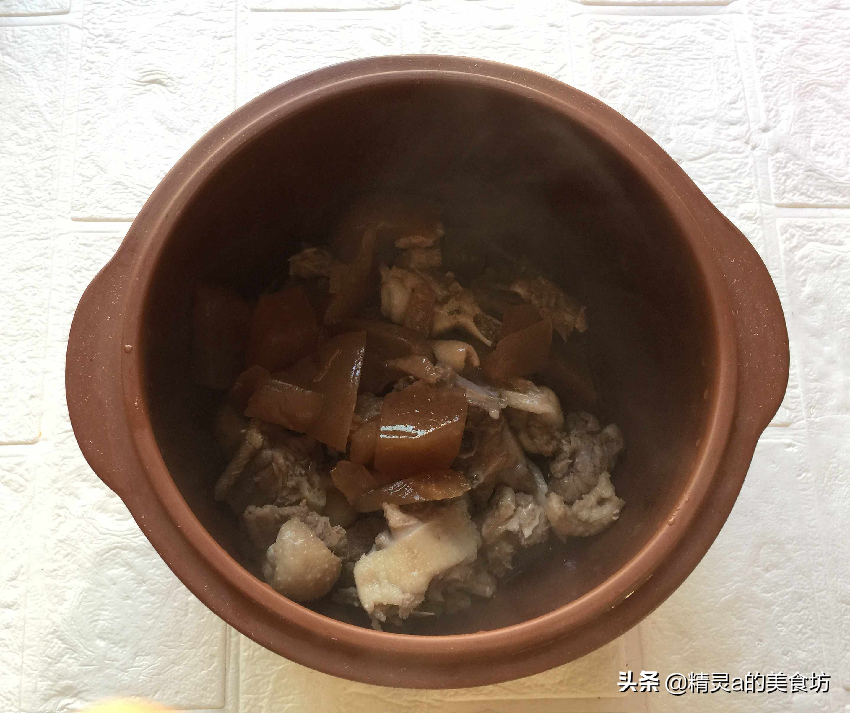 酸萝卜老鸭汤的经典做法,酸萝卜老鸭汤最正宗的做法短视频