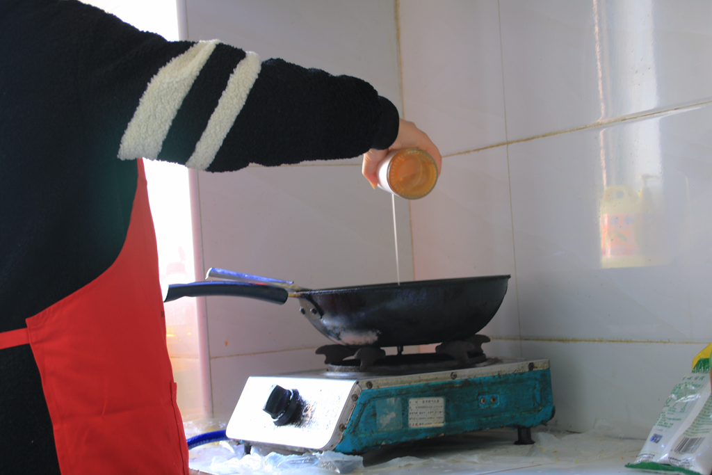 小米有品尝试卖粮油了，山茶油和橄榄油哪个更好？