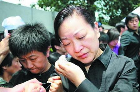 央视主持人罗京有多敬业,国脸央视主持罗京