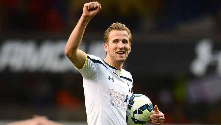 穆里尼奥摆大巴的文章,穆里尼奥执教热刺全过程