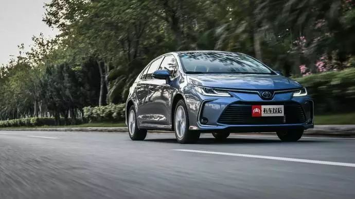 去年我们实测过的轿车里，这8台都有一个“第一”