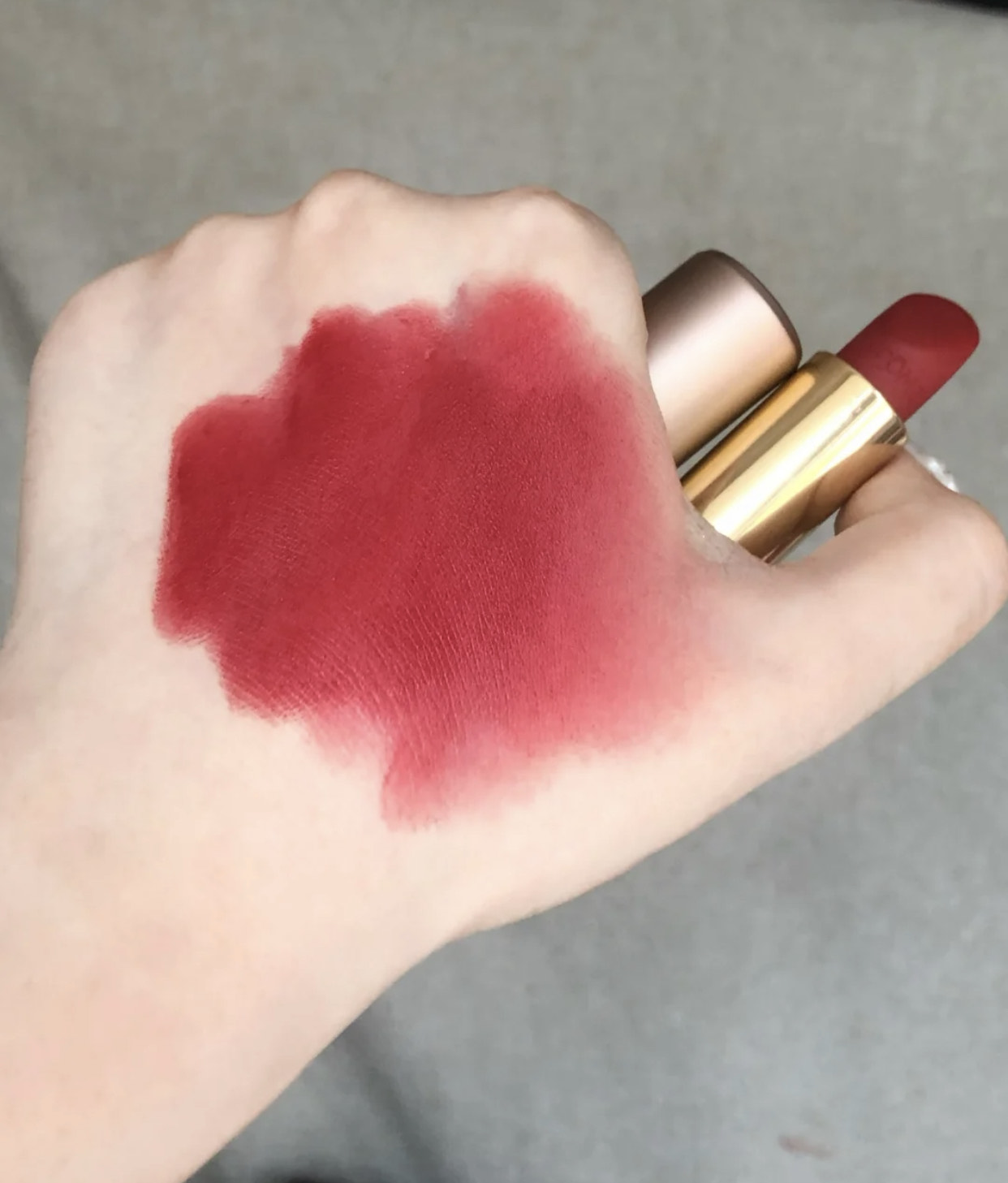 小黑瓶兰蔻菁纯面霜怎么样,大红瓶和兰蔻菁纯面霜哪个更好些