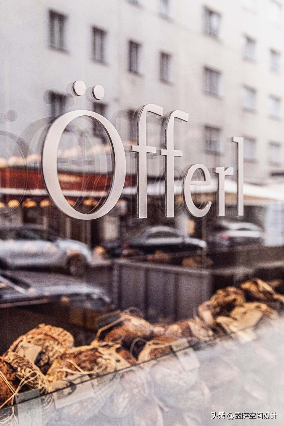 维也纳Öfferl面包旗舰店,面包店中的艺术体验