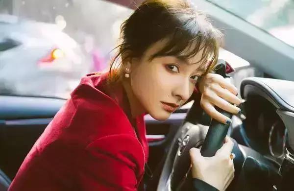 有痘痘女生应该怎样自信,抗痘痘的最佳方法