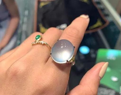 戴什么玉能带来好运,这十种玉再便宜也不能买