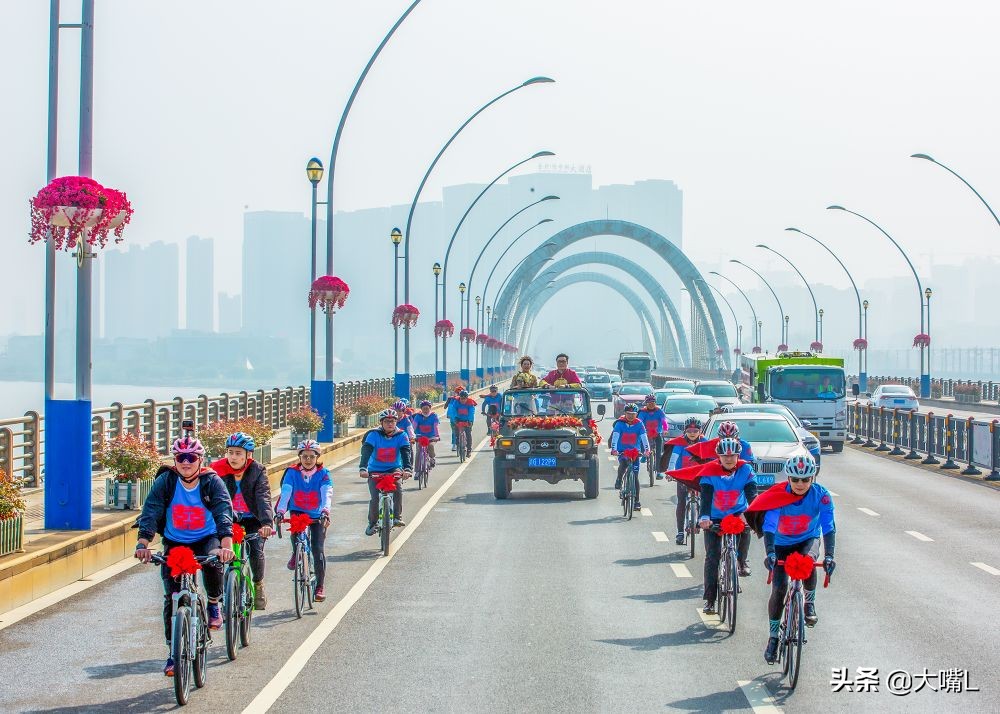 别样的创意婚礼：自行车婚礼，昨天九江这对新人火爆浔城！