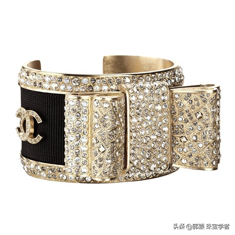 出现在各种装饰物中BlingBling的“水钻”到底是什么？水晶or钻石？