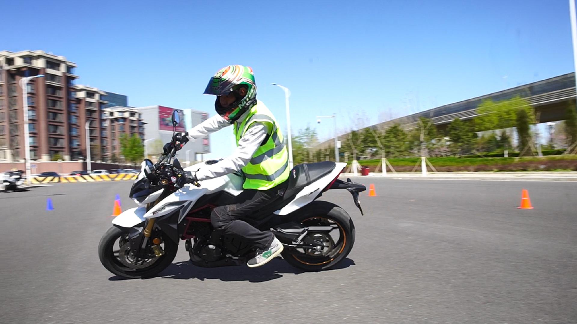 光阳400踏板摩托车测评,光阳krider400可以加装滑动离合器