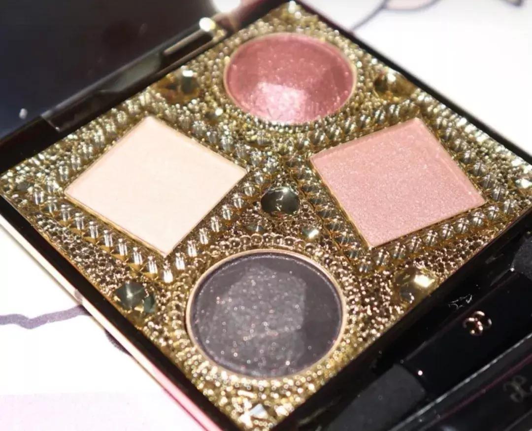 四色仙气紫色眼影盘,novo液体眼影试色好闪亮仙气十足