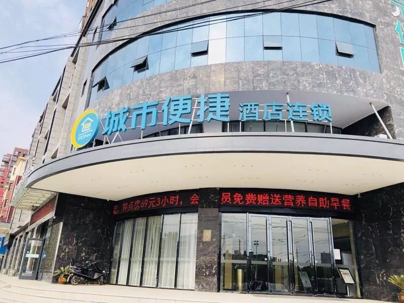 湖北加盟商刘峰：东呈产业金融助力酒店投资滚雪球