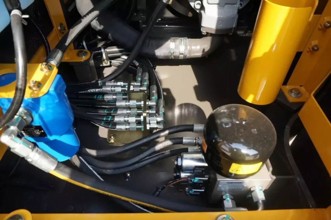 山东临工e680f挖掘机新车多少钱 (山东临工e680f用的是什么液压泵)