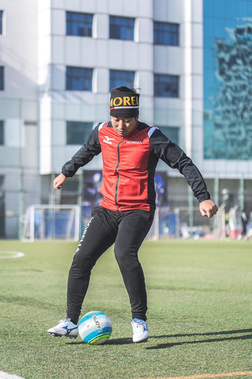 wavestream2美津浓评测,美津浓足球鞋wavecup碎钉