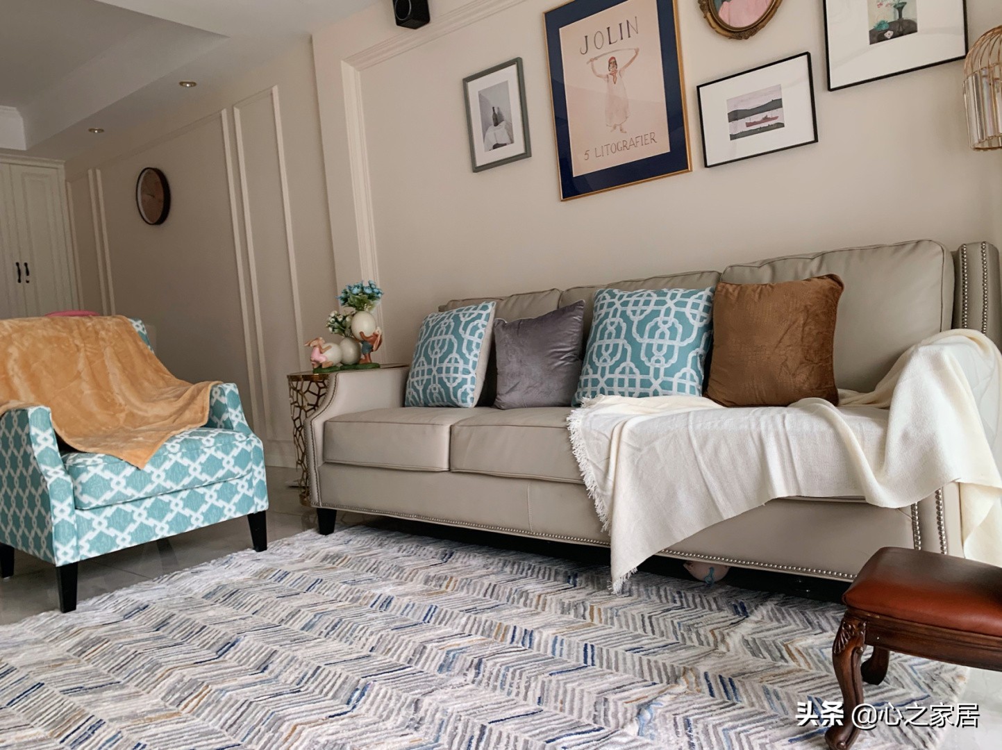 85平方二室一厅背景墙,85寸电视背景墙设计不嵌入