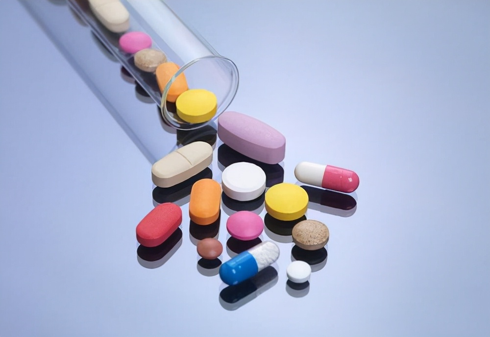 女性漏尿并非不治之症！原因有哪些？漏尿在日常生活中如何改善？