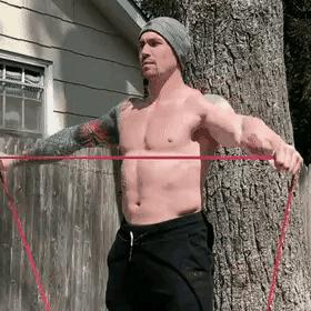 弹力绳瘦背锻炼方法图解,健身最全26种弹力绳训练方法