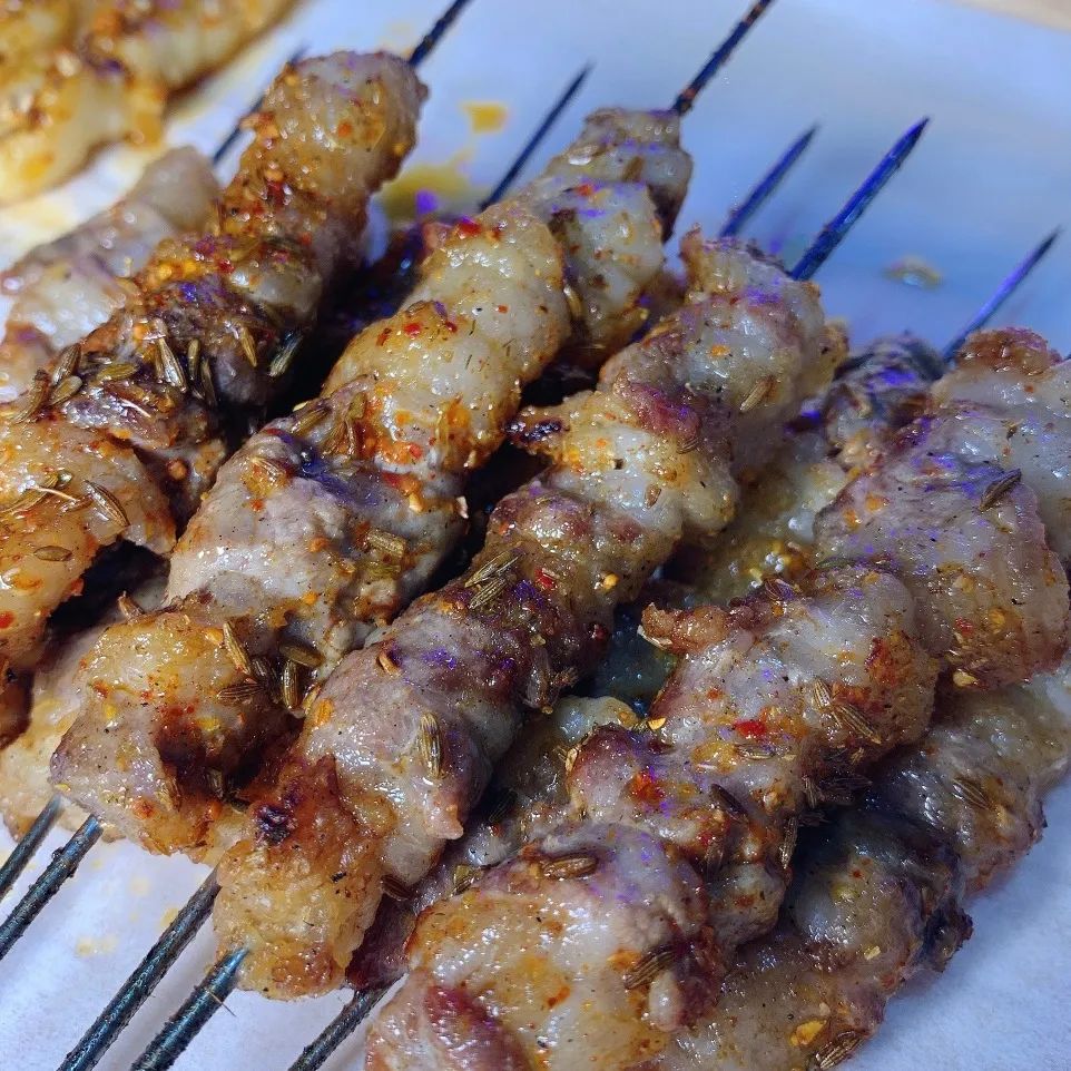 鞍山海鲜烧烤,鞍山最大大排档