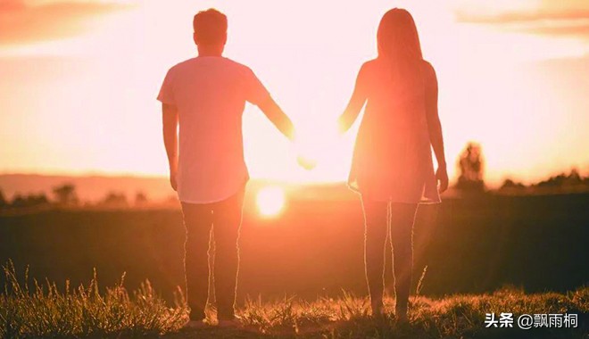 约会女生总带着闺蜜的原因,约会女朋友带着闺蜜怎么办