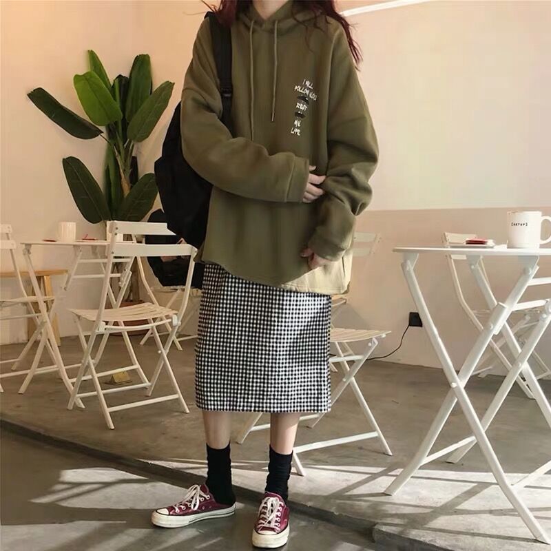 卫衣搭配技巧｜秋季休闲运动风，卫衣就从来没有输过