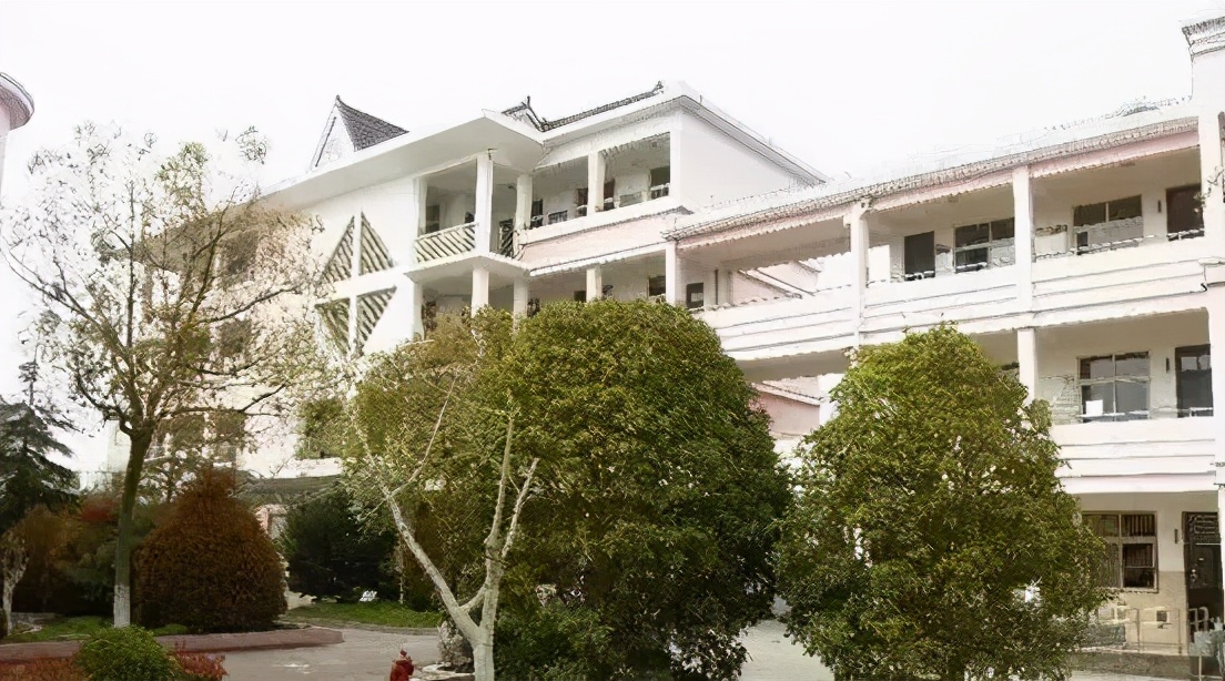 上海历史上最悠久的小学,上海最老的中学前十名