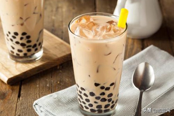 奶茶真实利润,奶茶利润达到多少算挣钱