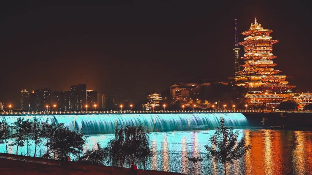 李子柒家乡成旅游景点,李子柒乡愁