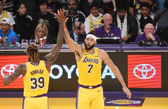 詹姆斯为湖人做出了什么改变,湖人詹姆斯怎么还这么厉害