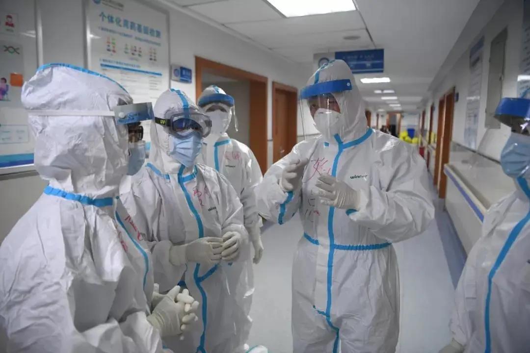 十家中大附属医院，用歌声唱出这样的家国情怀