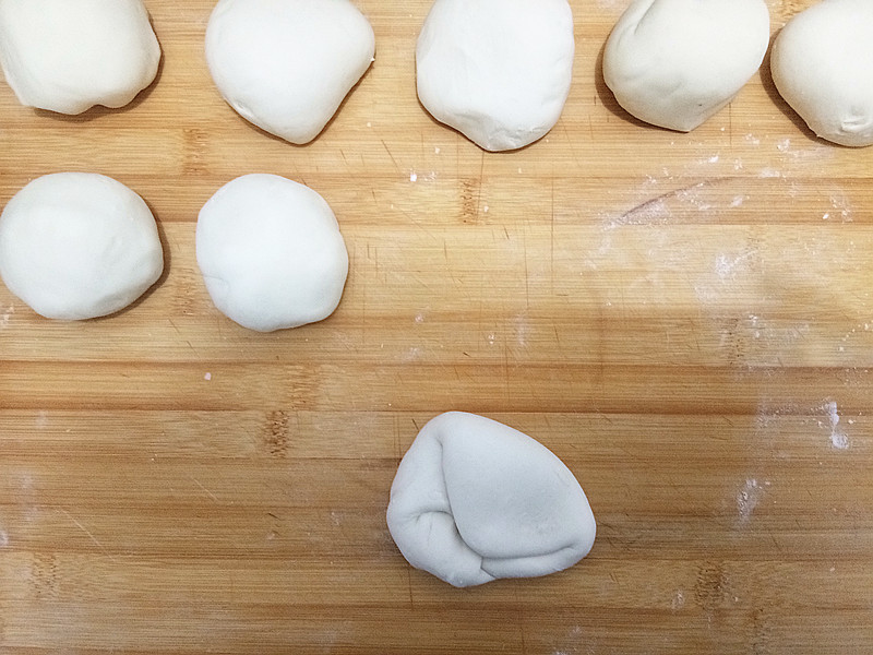 13张大图详解手工馒头做法，喧软劲道，保证一次成功