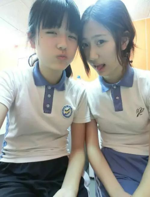 虽然她是在鄙视，不过我突然有了个大胆的想法