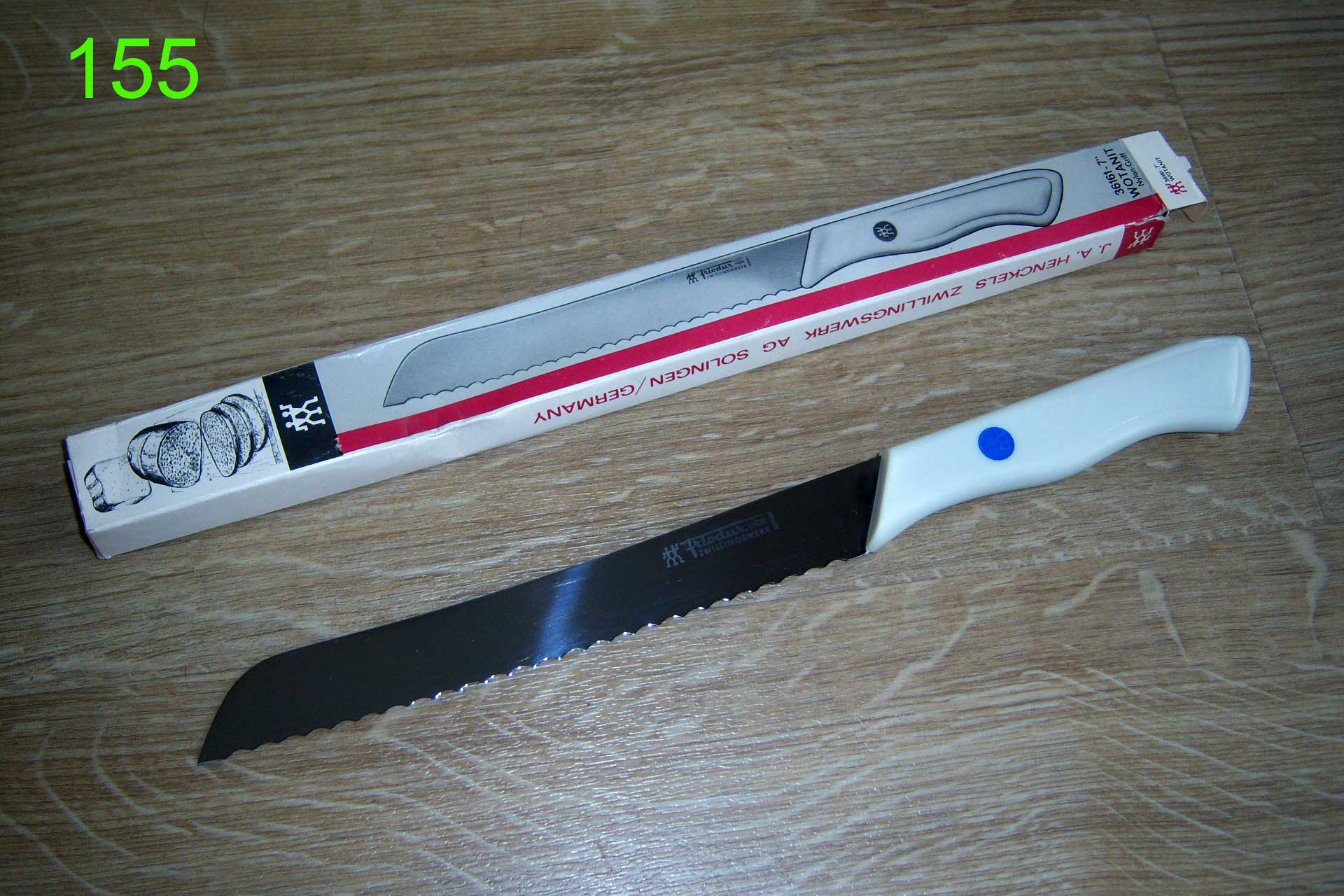 厨房餐桌上的世纪回眸：个人收藏双立人古物目录Season16