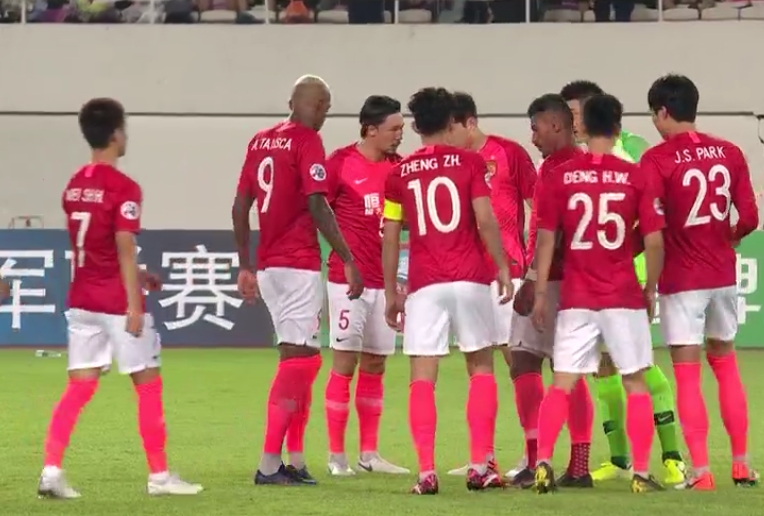 继续度假！25岁外援去巴厘岛后赴泰国游玩，恒大9月份只有3场比赛